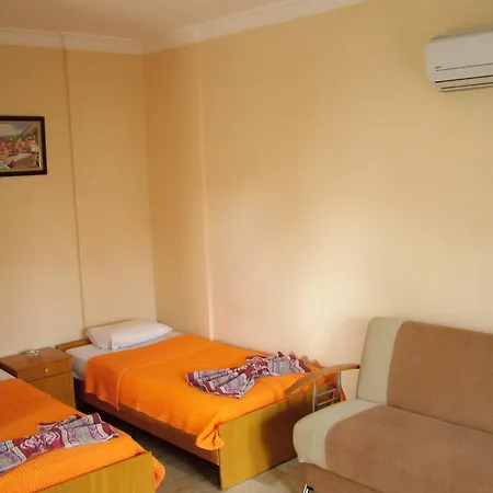 Gultepe Lägenhetshotell Kusadası