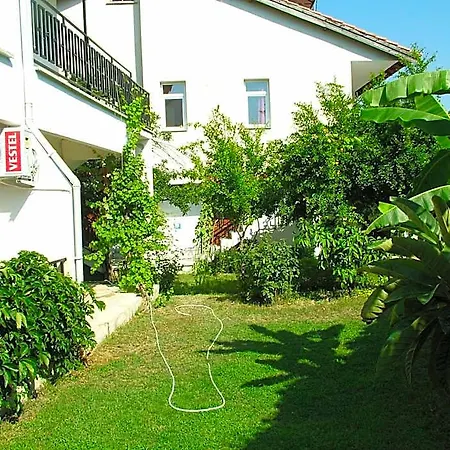 Gultepe Apartmanhotel 3*